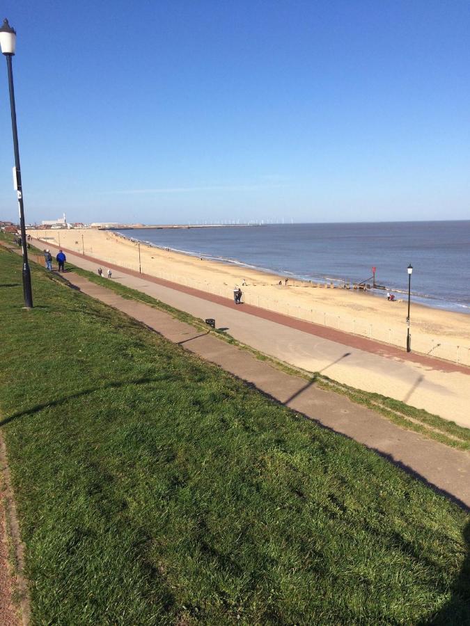 Cliff Great Yarmouth
